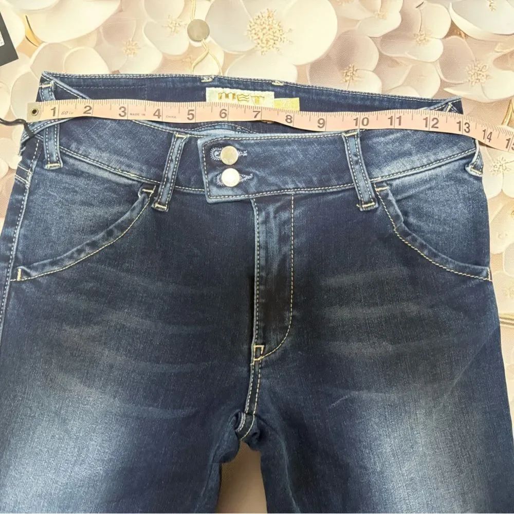 Italian designer MET jeans - Picture 10 of 11